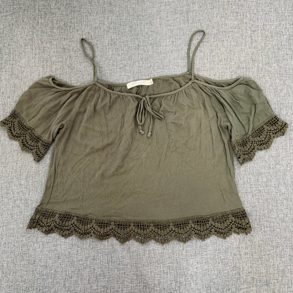 Liberty LoveCold Shoulder Top Olive Green Crochet Trim Medium